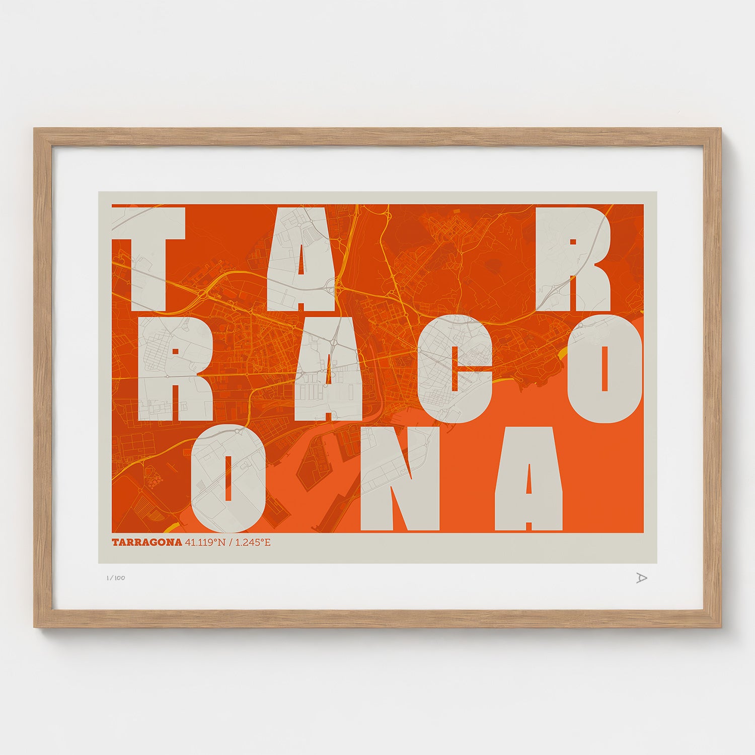 Lámina tipográfica de Tarragona – diseño Revoltosa, marco de madera natural