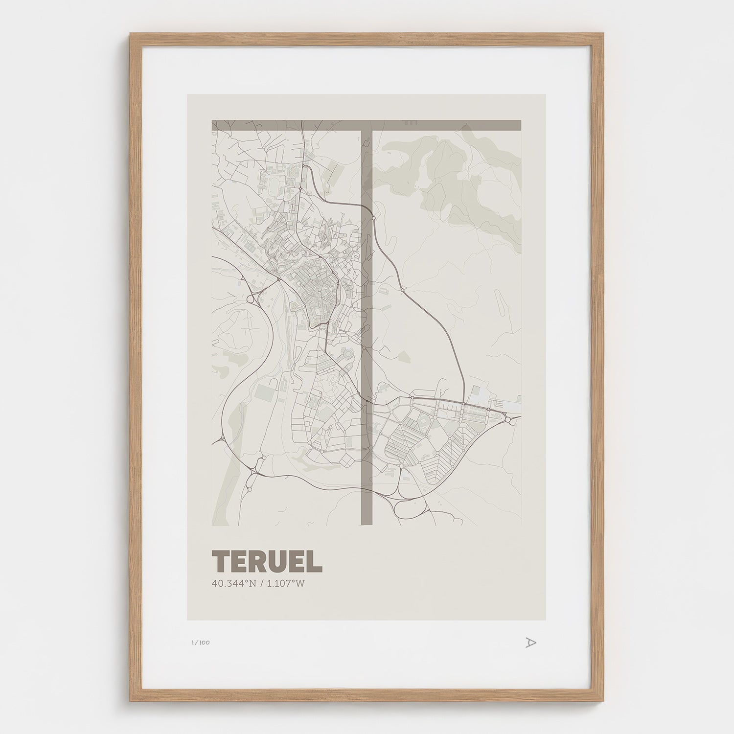 Lámina tipográfica de Teruel – diseño Ultrafina, marco de madera natural