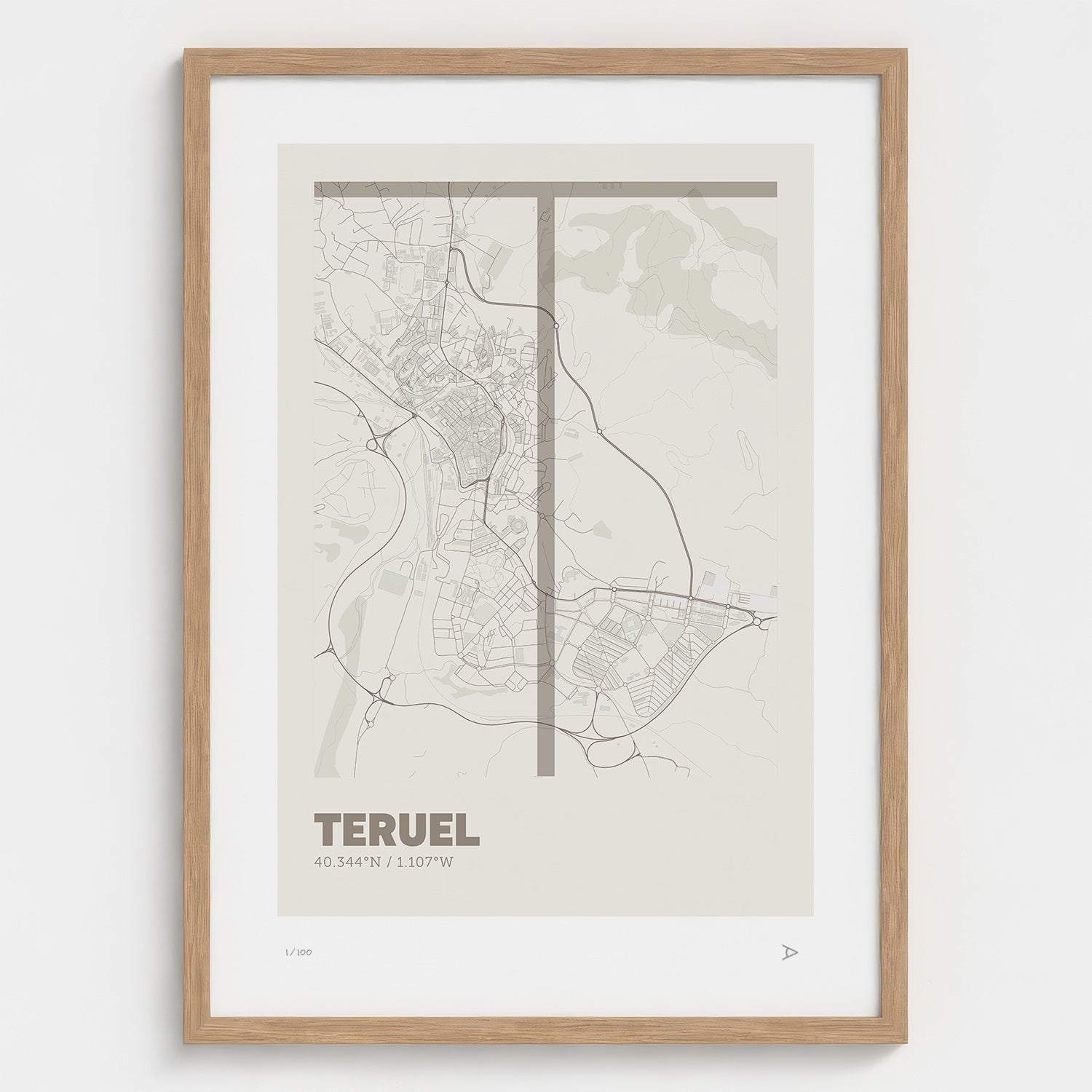 Lámina tipográfica de Teruel – diseño Ultrafina, marco de madera natural