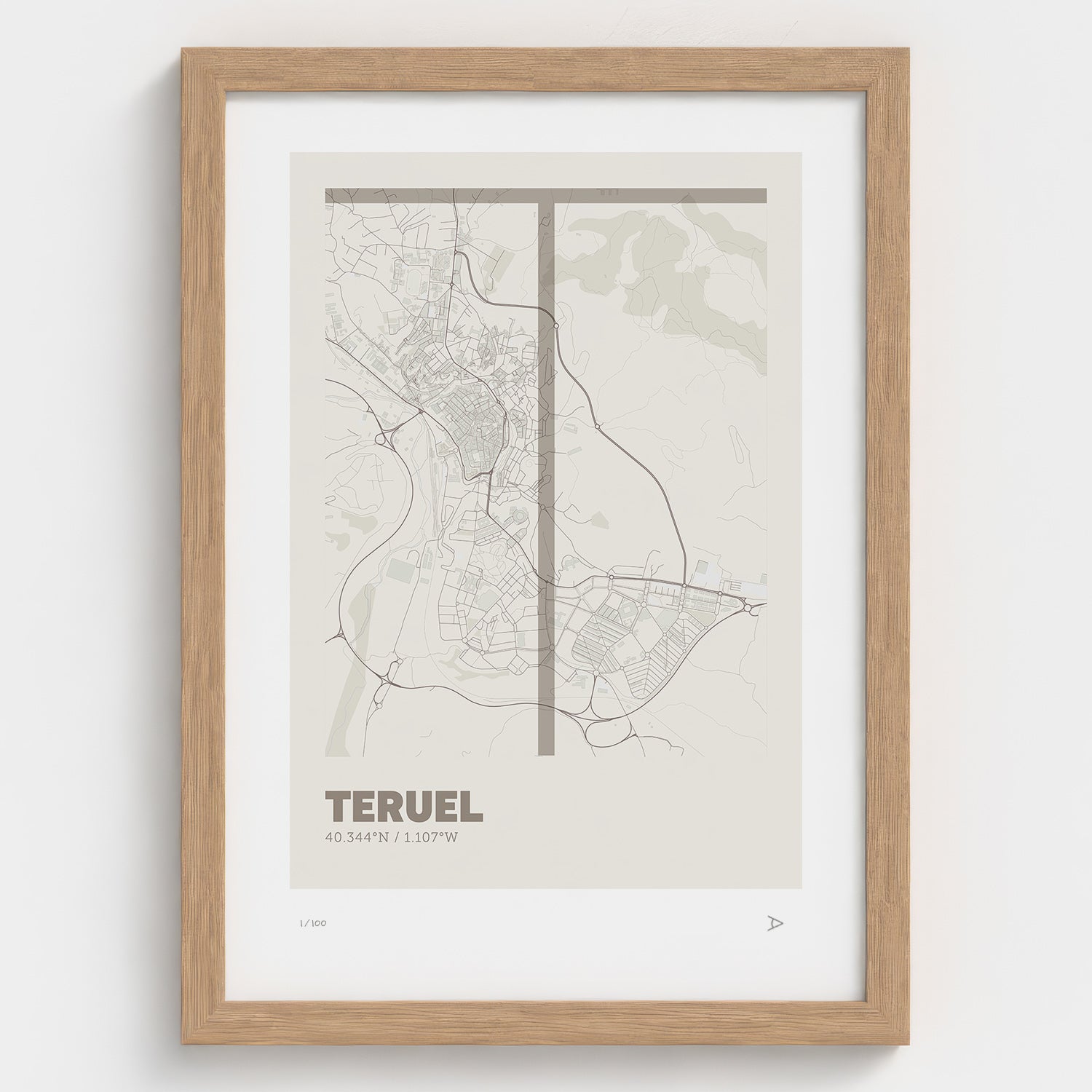 Lámina tipográfica de Teruel – diseño Ultrafina, marco de madera natural