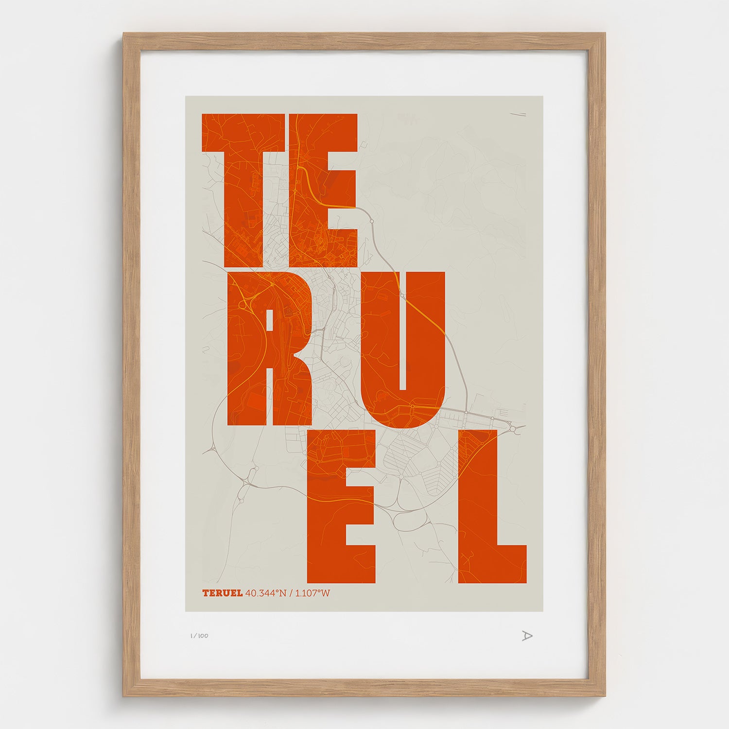 Lámina tipográfica de Teruel – diseño Revoltosa, marco de madera natural