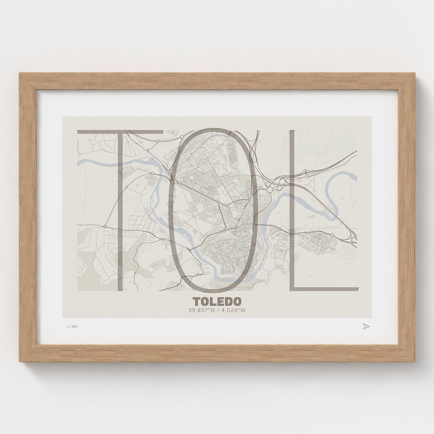 Lámina tipográfica de Toledo – diseño Ultrafina, marco de madera natural