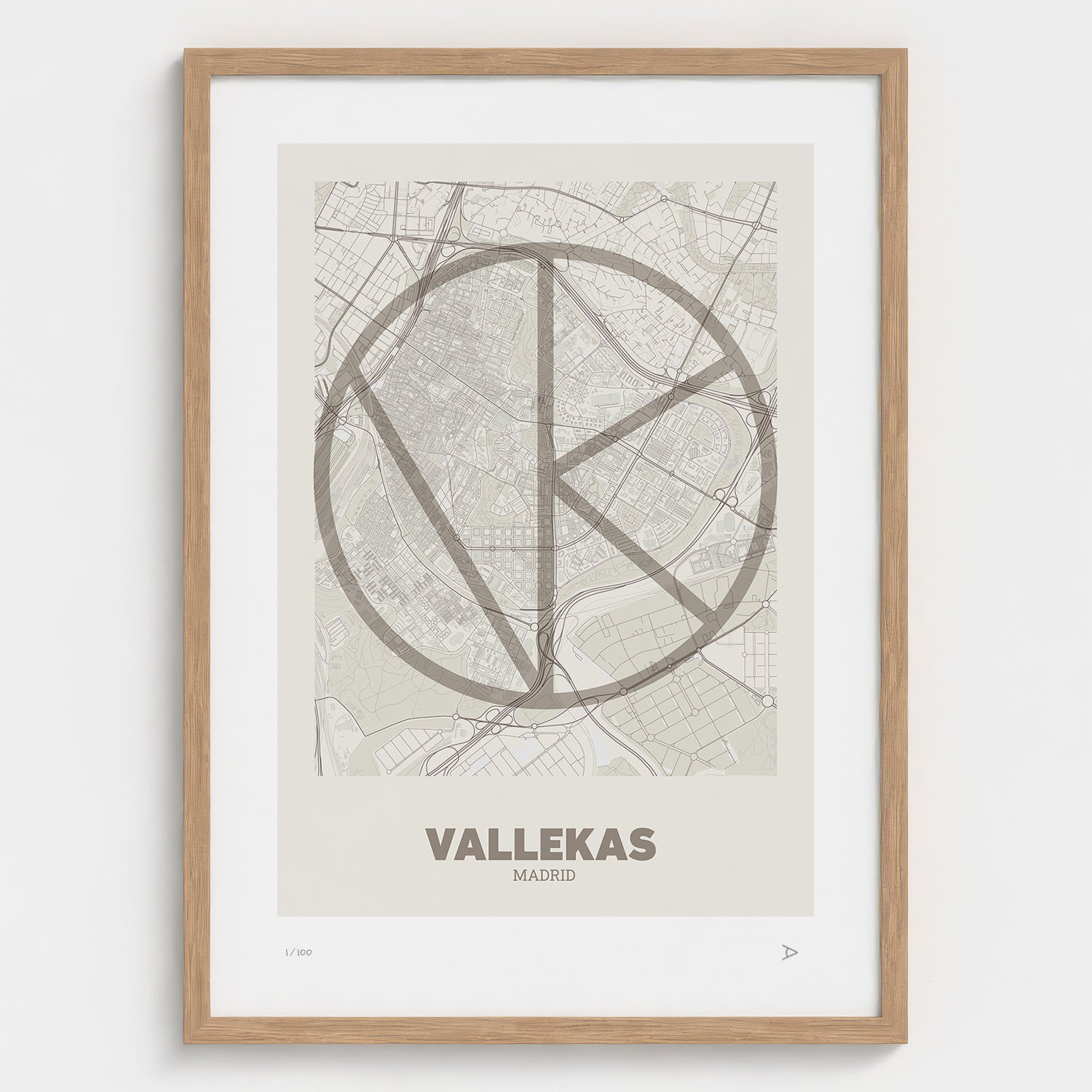 Lámina tipográfica de Vallecas – diseño Ultrafina, marco de madera natural
