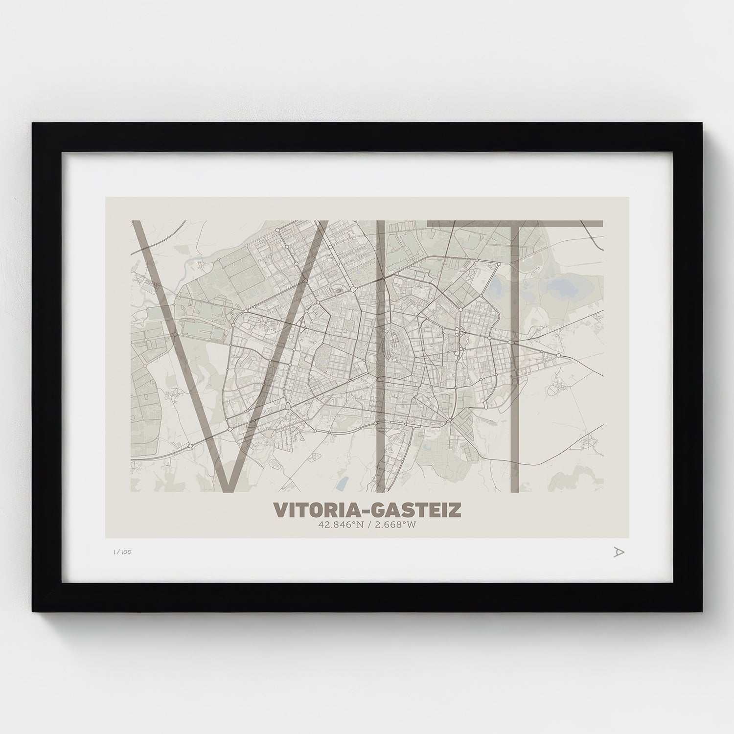 Lámina tipográfica de Vitoria-Gasteiz – diseño Ultrafina, marco negro