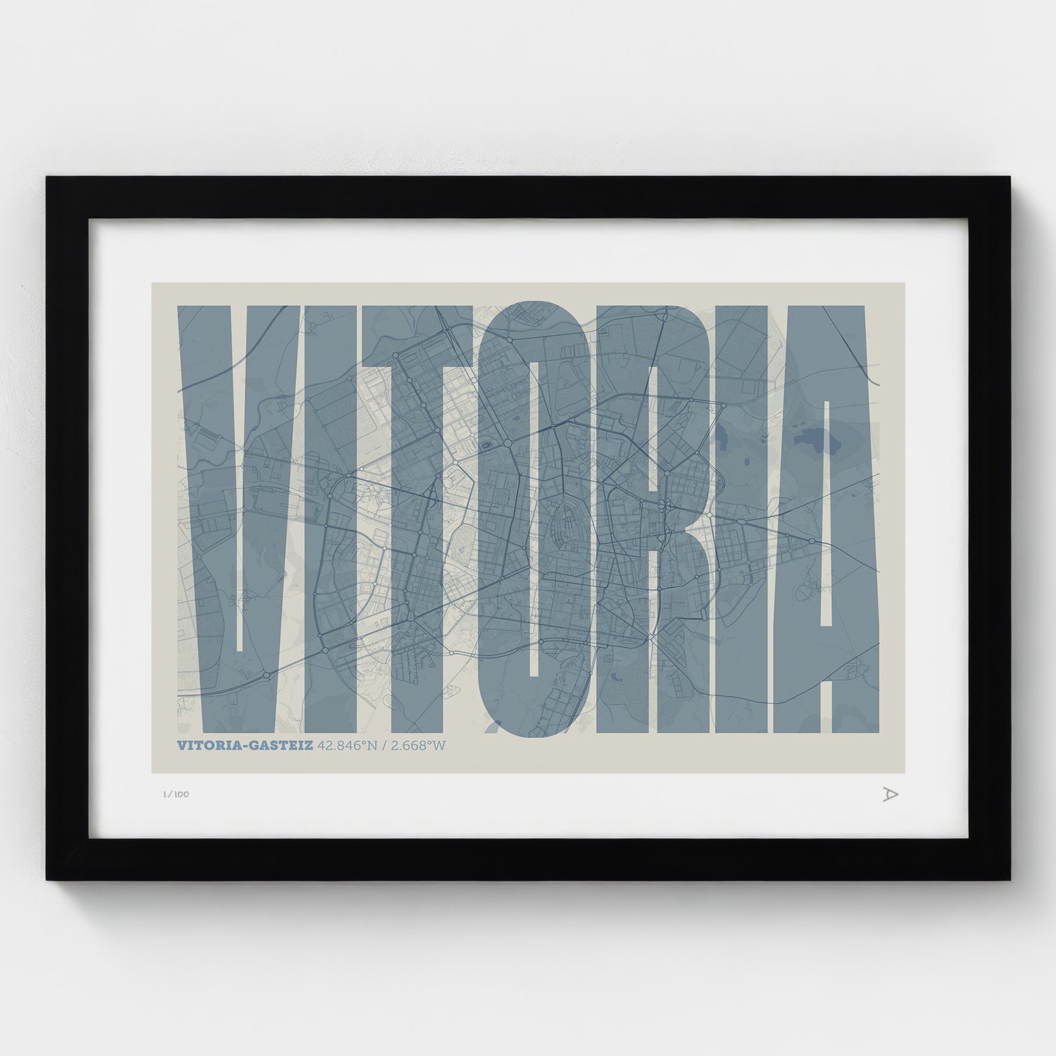 Lámina tipográfica de Vitoria-Gasteiz – diseño Extra Comprimida, marco negro